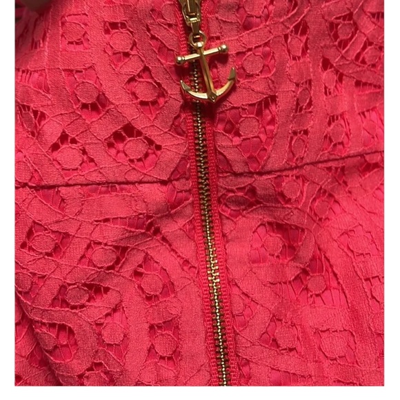 Lilly Pulitzer hot pink dress with gold hardware. Size 0 - Picture 12 of 12